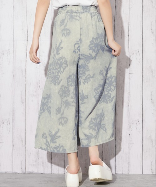 GORGE(ゴージ)の「《花柄プリント・ムラ染め風》ワイドパンツ/フェミニン/春夏秋/全3色(その他パンツ・レディース・ベージュ/グレー/ネイビー・F)」の13枚目の写真