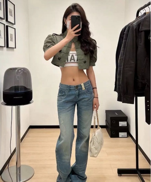 LAMPOON(ランプーン)の「ナポレオンショートジャケット(その他アウター・レディース・グリーン・SMALL/MEDIUM/LARGE)」の2枚目の写真