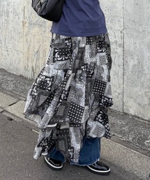 PATTERN ランダムティアードスカート
