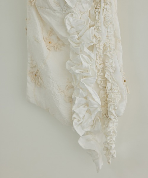 crinkle crinkle crinkle(クリンクルクリンクルクリンクル)の「【WEB先行販売】【crinkle crinkle crinkle】別注3D刺繍フリルトートバッグ(トートバッグ・レディース・ホワイト/ブラック・FREE)」の17枚目の写真