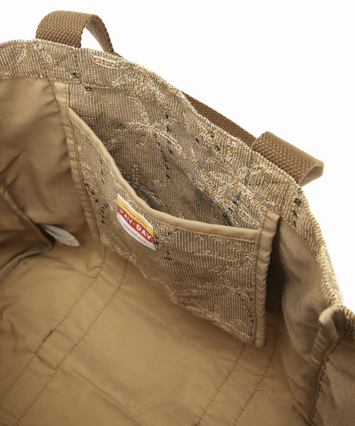 FRAMeWORK（フレームワーク）の「PAYDAY /ペイデイ 別注JACQUARD PALMTREE TOTE ポーチ（トートバッグ・レディース・アイボリー・FREE）」の14枚目の写真
