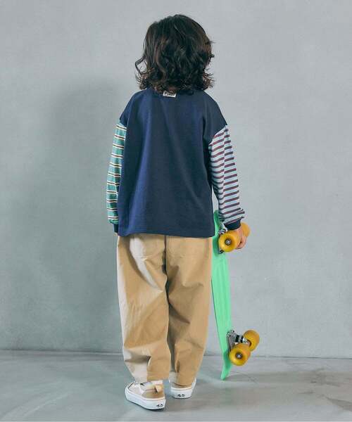 BREEZE（ブリーズ）の「【WEB限定】ゆったりシルエット無地・ボーダー長袖Tシャツ（Tシャツ/カットソー・キッズ・パープル/ピンク/ブラック/ワインレッド/グレー/チャコール/その他11/グリーン/ダークグリーン/ブラウン/その他12/イエロー・160/110/150/90/140/100/130/120）」の19枚目の写真