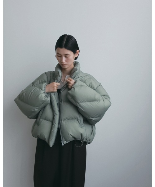 anuke（アンヌーク）の「Standcollar Down Jacket（ダウンジャケット/コート・レディース・チャコールグレー/オリーブ・36inch/38inch）」の4枚目の写真