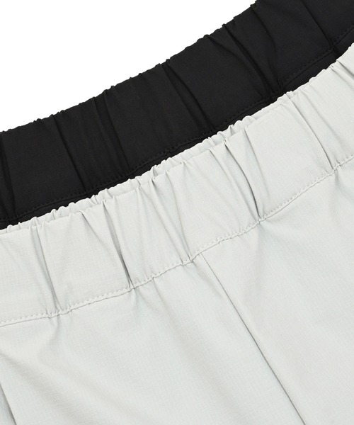 NEW BALANCE(ニューバランス)の「バレルシェイプパンツ(カーゴパンツ・レディース・ブラック/ブルーグレー・SMALL/MEDIUM/LARGE/X-LARGE)」の16枚目の写真