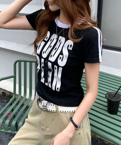 SHEENA（シーナ）の「ラインスリーブ配色ロゴリンガーTシャツ（Tシャツ/カットソー・レディース・イエロー/ホワイト/ブラック・M）」の7枚目の写真