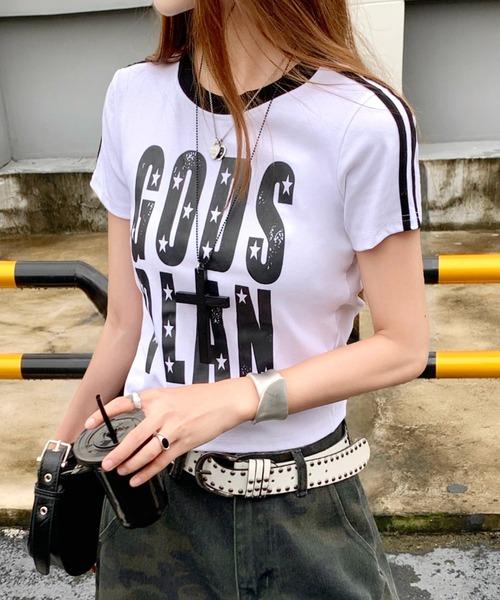 SHEENA（シーナ）の「ラインスリーブ配色ロゴリンガーTシャツ（Tシャツ/カットソー・レディース・イエロー/ホワイト/ブラック・M）」の11枚目の写真