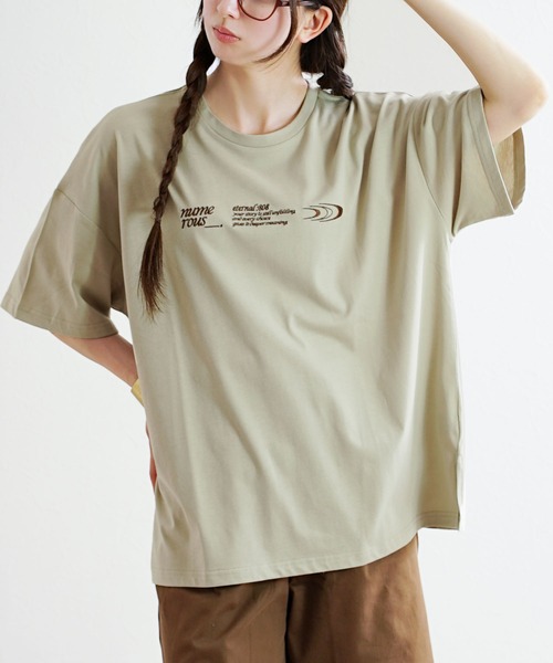 e-zakkamania stores（イーザッカマニアストアーズ）の「アソートロゴ＆マーク刺繍 BIGTシャツ（Tシャツ/カットソー・レディース・ネイビー/グレイッシュベージュ/オートミール・フリー）」の3枚目の写真