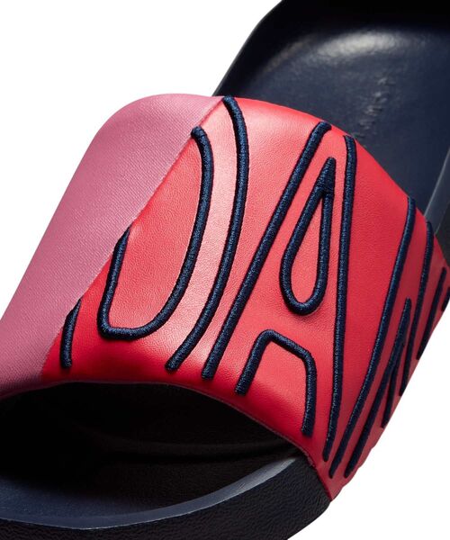 JORDAN BRAND（ジョーダンブランド）の「ジョーダン NOLA ウィメンズスライド / Jordan NOLA Women's Slides CZ8027-403 Obsidian（サンダル・レディース・ネイビー・24/23/22/26/25）」の6枚目の写真