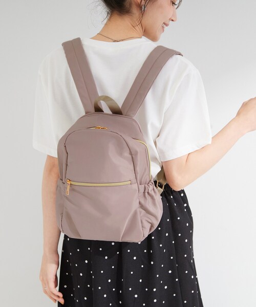 SHOO・LA・RUE(シューラルー)の「【撥水】フロントファスナーミニリュック(バックパック/リュック・レディース・ダークグレー/ピンク系/ブラック・00)」の8枚目の写真