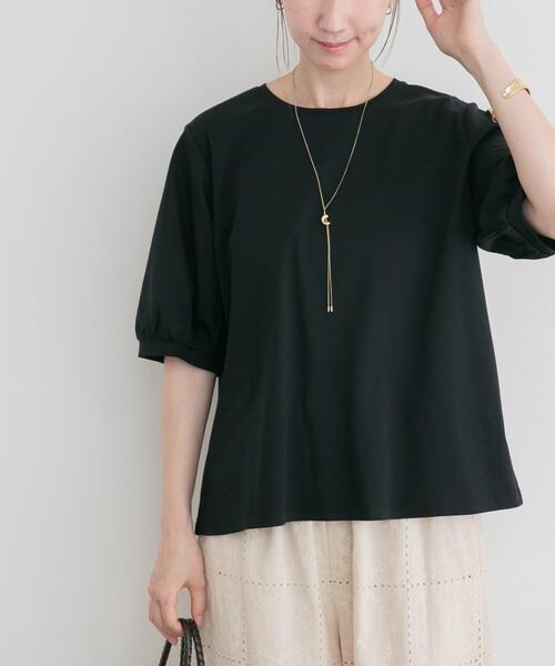 ITEMS URBANRESEARCH(アイテムズ アーバンリサーチ)の「袖デザインカットソー(Tシャツ/カットソー・レディース・ブラウン/ホワイト/ブラック/ライトブルー・FREE)」の3枚目の写真