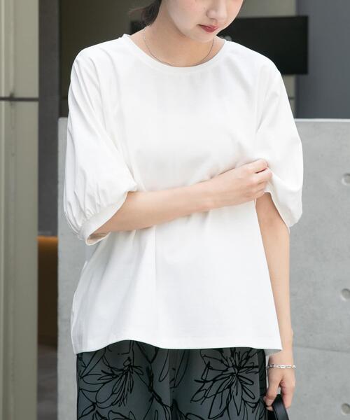 ITEMS URBANRESEARCH(アイテムズ アーバンリサーチ)の「袖デザインカットソー(Tシャツ/カットソー・レディース・ブラウン/ホワイト/ブラック/ライトブルー・FREE)」の15枚目の写真