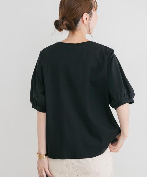 ITEMS URBANRESEARCH(アイテムズ アーバンリサーチ)の「袖デザインカットソー(Tシャツ/カットソー・レディース・ブラウン/ホワイト/ブラック/ライトブルー・FREE)」の14枚目の写真