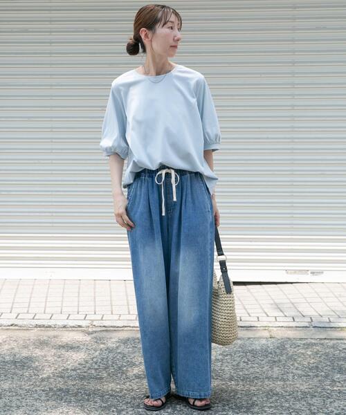 ITEMS URBANRESEARCH(アイテムズ アーバンリサーチ)の「袖デザインカットソー(Tシャツ/カットソー・レディース・ブラウン/ホワイト/ブラック/ライトブルー・FREE)」の12枚目の写真