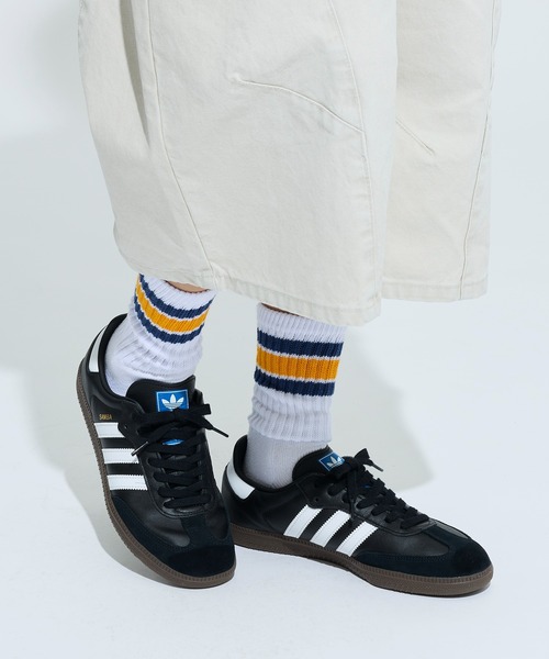 adidas(アディダス)の「サンバ OG / SAMBA OG / アディダスオリジナルス adidas Originals スニーカー(スニーカー・レディース・ブラック×ホワイト・22.5cm/31cm/24.5cm/24.0cm/23.5cm/28.0cm/32cm/28.5cm/29.0cm/22.0cm/23.0cm/27.5cm/27.0cm/26.5cm/29.5cm/30.0cm/30.5cm/25.5cm/26.0cm/25.0cm)」の3枚目の写真