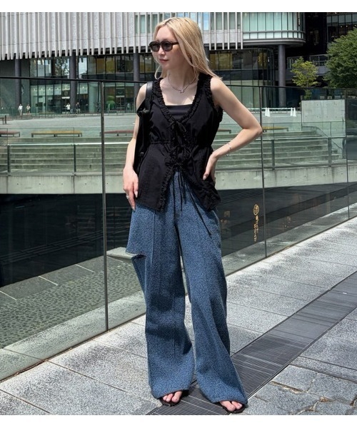 LE CIEL BLEU(ルシェルブルー)の「フリルブラウス / Frill Blouse(シャツ/ブラウス・レディース・ブラック/ホワイト・36)」の17枚目の写真