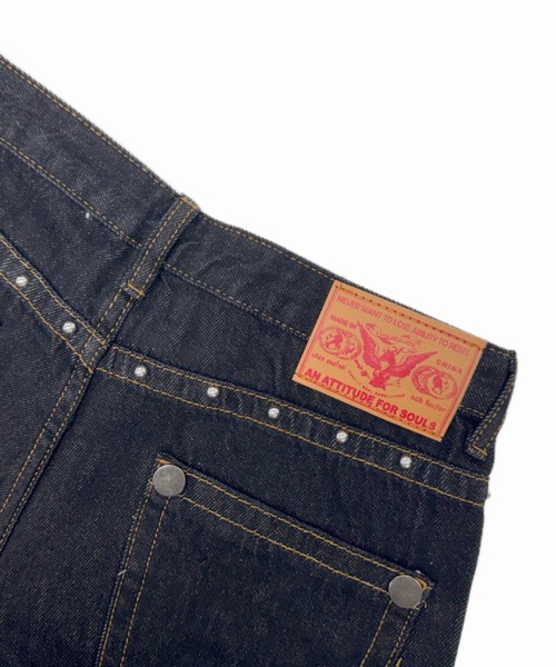 CHUN CHUN NOTES（チュンチュンノーツ）の「26AW/スタッズデザイン ワイドデニムパンツ（デニムパンツ・レディース・ネイビー/ブラック・M/S/L）」の14枚目の写真