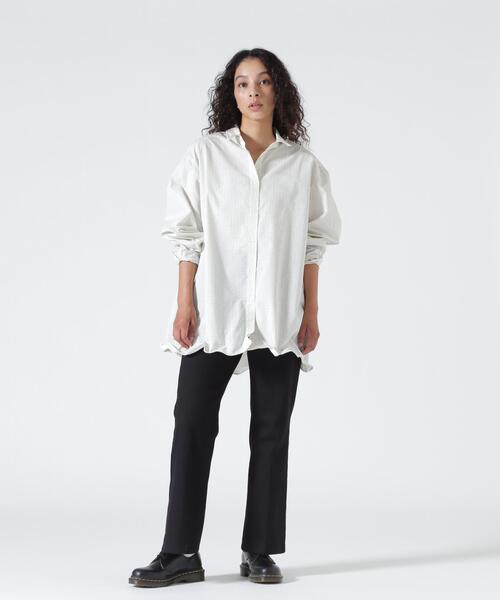 YENN(イエン)の「YENN(イエン)WIRED ONER SHIRT(シャツ/ブラウス・レディース・ブルー/ホワイト・F)」の4枚目の写真