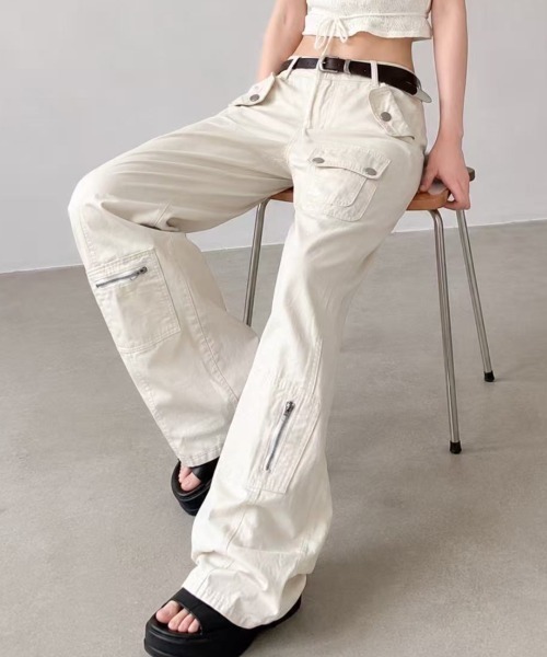 Sibra（シブラ）の「フラップポケットデザインルーズカーゴパンツ（カーゴパンツ・レディース・ベージュ・S/M/L）」の9枚目の写真