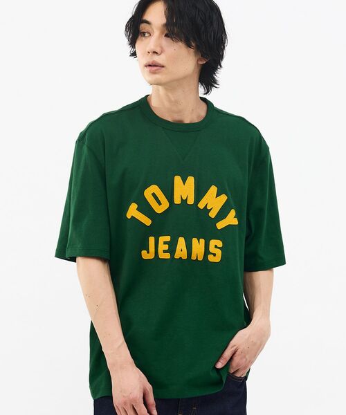 tommy jeans（トミー ジーンズ）の「ユニセックス クラシックロゴ入りオーバーサイズTシャツ（Tシャツ/カットソー・メンズ・ネイビー/グリーン系その他4・LARGE/SMALL/MEDIUM）」の21枚目の写真