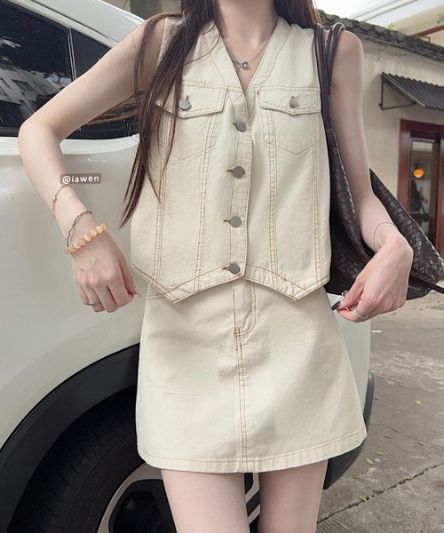 FLINEA(フリネア)の「ノースリーブデニムベスト&デニムスカートセットアップ(セットアップ・レディース・ベージュ・M/S/L)」の4枚目の写真