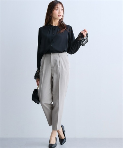 7days Life Styling(セブンデイズライフスタイリング)の「袖口レースバンドカラーギャザーブラウス(シャツ/ブラウス・レディース・ブラック/オフホワイト・M/L/LL/3L)」の6枚目の写真