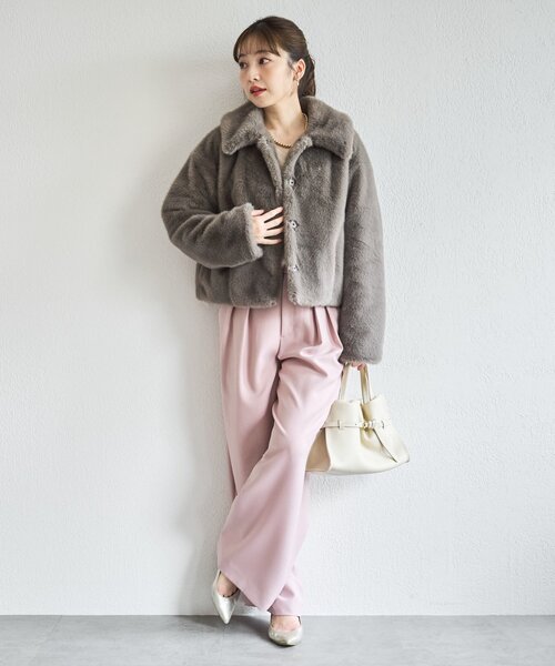 La boutique BonBon（ラブティックボンボン）の「Mink-like fauxfurコート（その他アウター・レディース・チャコールグレー/オフホワイト・FREE）」の21枚目の写真
