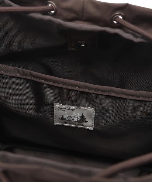 Snow Peak(スノーピーク)の「Snow Peak / SOFTWILL BUCKET BAG 7L ソフトウィル バケットバッグ 7L 海外限定(ショルダーバッグ・レディース・ブラック/ベージュ/ブラウン・ONE SIZE)」の11枚目の写真
