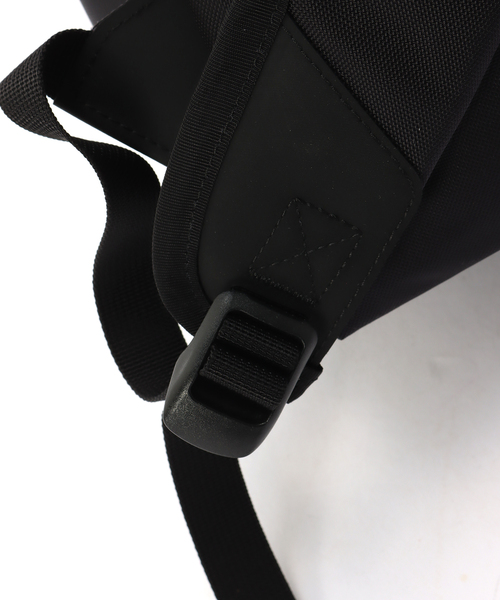 MONOLITH(モノリス)の「MONOLITH(モノリス)BACKPACK STANDARD SOLID M(バックパック/リュック・メンズ・ブラック・FREE)」の9枚目の写真