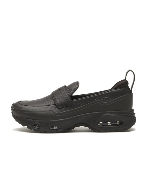 NIKE(ナイキ)の「W AIRMAX PHENOMENA IZ4704-235(ローファー・レディース・ブラウン・22.5cm/23.0cm/23.5cm/24.0cm/24.5cm/25.0cm/25.5cm/26.0cm/26.5cm/27.0cm/27.5cm/28.0cm/28.5cm/29.0cm)」の1枚目の写真