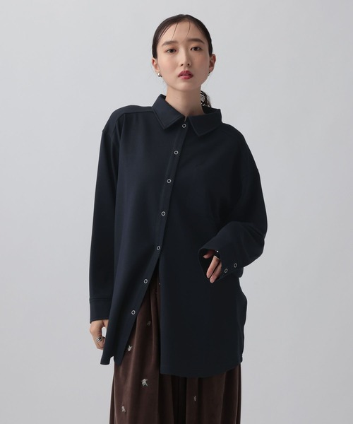 LEPSIM(レプシィム)の「ポンチボタンシャツチュニック 1068673(シャツ/ブラウス・レディース・ピンク/ネイビー/チャコールグレー/ブラウン・FREE)」の3枚目の写真