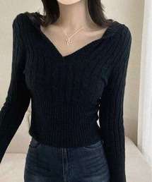 ケーブル編み Vネック タイト ニット トップス