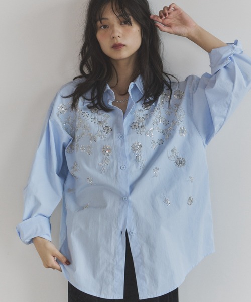 ELNEsoi(エルネソワ)の「フラワービーズ刺繍シャツ(シャツ/ブラウス・レディース・ホワイト/ブルー・FREE)」の13枚目の写真
