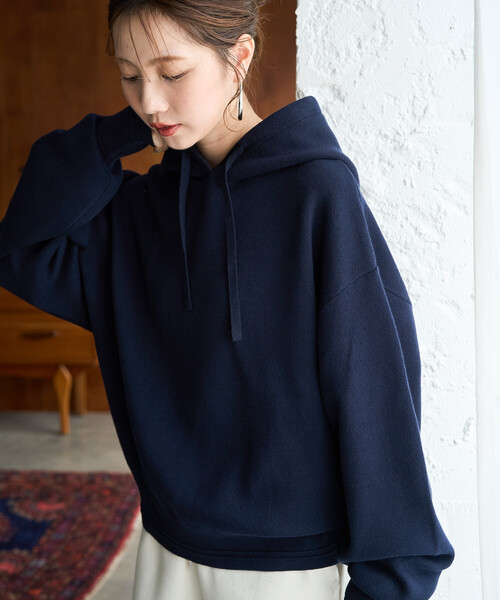 FREAK'S STORE(フリークスストア)の「限定展開 スウェットライク ニット フーディー(ニット/セーター・レディース・ブルー/ブラック/ネイビー/ライトグレー/ブラウン/レッド/オフホワイト・フリ-)」の5枚目の写真