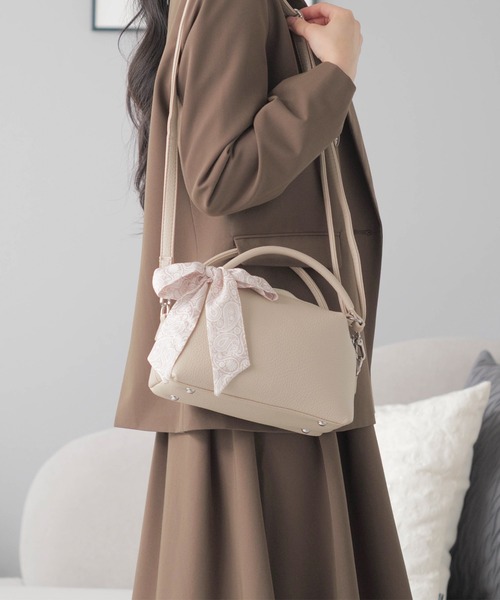 festinalente(フェスティナレンテ)の「2way mini hand bag(ハンドバッグ・レディース・ブラック/グレー/ベージュ・ONE SIZE)」の7枚目の写真