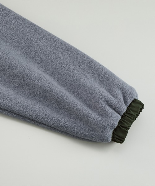 Ol' Basics（オールベーシックス）の「Ol' Basics（オール・ベーシックス） トラックジャケット リバーシブル 2WAY U.S.ARMY ロゴプリント ナイロン フリース トレーニングジャケット ナイロンジャケット ウインドブレーカー フリースジャケット アウター アメカジ ミリタリー メンズ レディース ユニセックス（ブルゾン・メンズ・ダークオリーブ/ネイビー/ブラウン/ブラック・M/L/XL）」の14枚目の写真