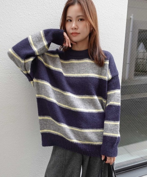 CORNERS(コーナーズ)の「ボーダークルーネックニットトップス(Tシャツ/カットソー・レディース・グレー/アイボリー/ボルドー/ブラウン/ネイビー・M)」の1枚目の写真