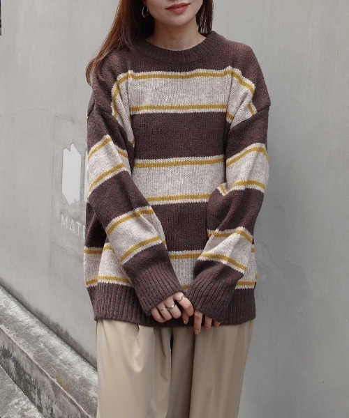 CORNERS(コーナーズ)の「ボーダークルーネックニットトップス(Tシャツ/カットソー・レディース・グレー/アイボリー/ボルドー/ブラウン/ネイビー・M)」の4枚目の写真