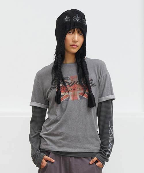 DEINET(ダイニット)の「LAYERED VINTAGE LONG SLEEVE IN CHARCOAL(Tシャツ/カットソー・レディース・その他・FREE)」の1枚目の写真
