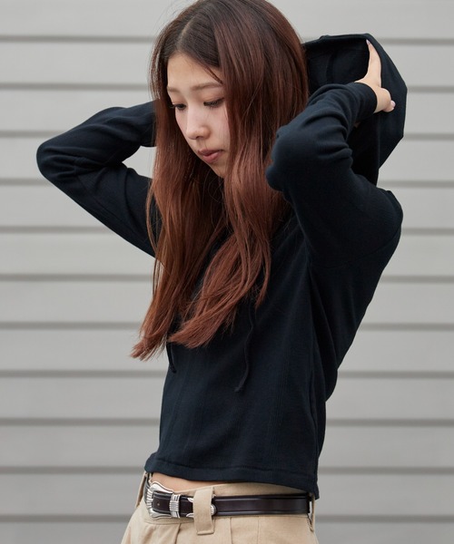 MILLER（ミラー）の「R.P.miller/ミラー Prib Henley hoodie パネルリブ コットン ボーダー ヘンリーネックパーカー Y2K レディース ガーリー 韓国 2026年秋冬（パーカー・レディース・ブラック/ブラック×ホワイト/ブルー・FREE）」の6枚目の写真