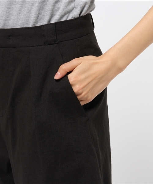 Spick & Span(スピックアンドスパン)の「マーベルト ショートパンツ◆(その他パンツ・レディース・ベージュ/ブラック・36/38)」の12枚目の写真
