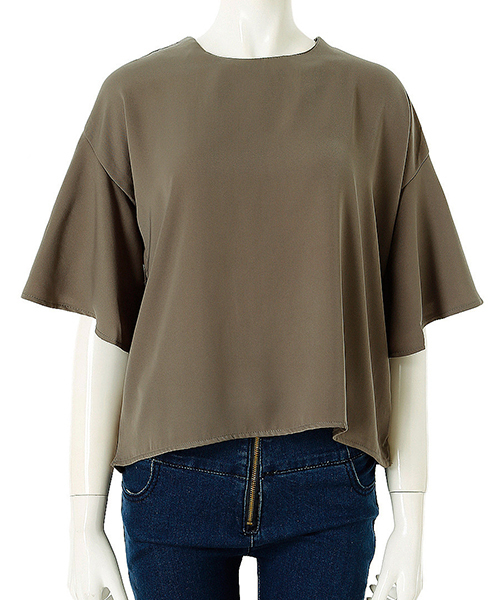 Color(カラー)の「フリルブラウス(シャツ/ブラウス・レディース・ベビーピンク/グレー/ホワイト/ネイビー/カーキ/キャメル/ブラック/スモークピンク/サックスブルー/ベージュ/イエロー/サーモンピンク・MEDIUM/SMALL)」の5枚目の写真