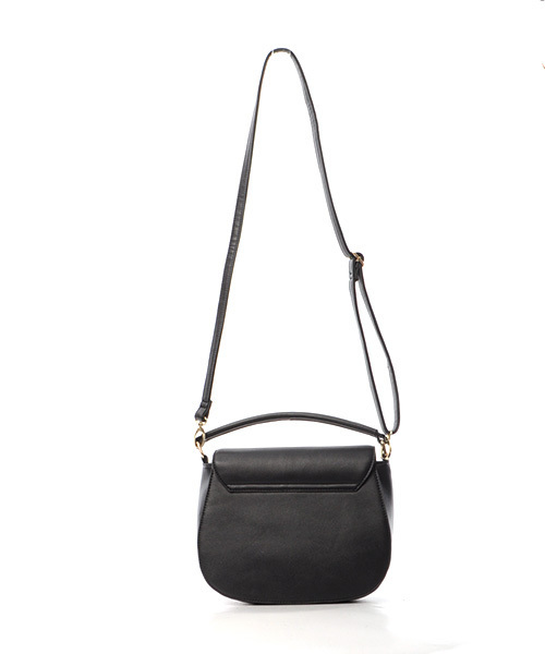 Luz Llena (philter)（ラズレナ　フィルター）の「[2WAY]ゴールドメタル・ラウンド型ミニハンドバッグ（ショルダーバッグ・レディース・アイボリー/ブラック/キャメル・ﾌﾘ-）」の14枚目の写真