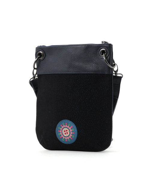 Desigual（デシグアル）の「「Desigual/デシグアル」バッグ（ショルダーバッグ・レディース・ブルー系その他・ONE SIZE）」の2枚目の写真