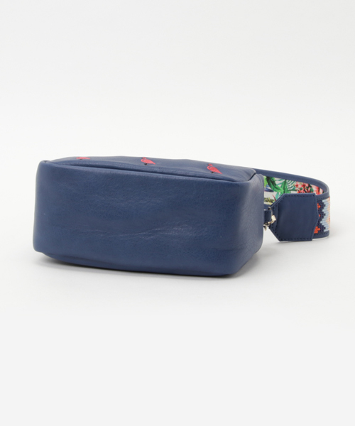 PAPILLONNER（パピヨネ）の「フラミンゴショルダー（ショルダーバッグ・レディース・グレー/ブルー・FREE）」の5枚目の写真