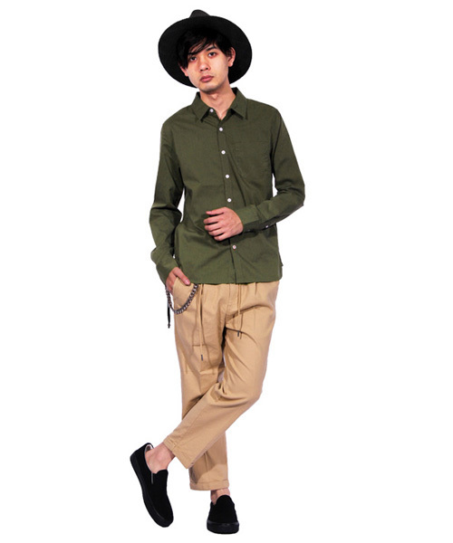 ８(eight)（エイト）の「ブロード 長袖シャツ コットン（シャツ/ブラウス・メンズ・イエロー/ネイビー/ブラック/ワイン/ブルー/ホワイト/ピンク/カーキ/サックスブルー・LARGE/X-LARGE/MEDIUM）」の12枚目の写真