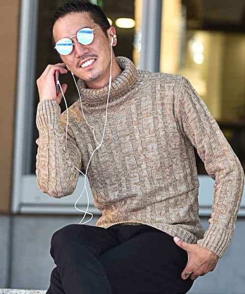 JOKER�i�W���[�J�[�j�́u�P�[�u���҂݃^�[�g���l�b�N�j�b�g�i�j�b�g/�Z�[�^�[�j�v�b�x�[�W���n���̑�