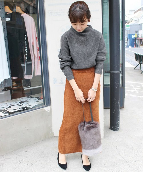 SLOBE IENA（スローブイエナ）の「カシミアウール 片畦スタンドプルオーバー◆（ニット/セーター・レディース・チャコールグレー/ピンク/イエロー・FREE）」の17枚目の写真