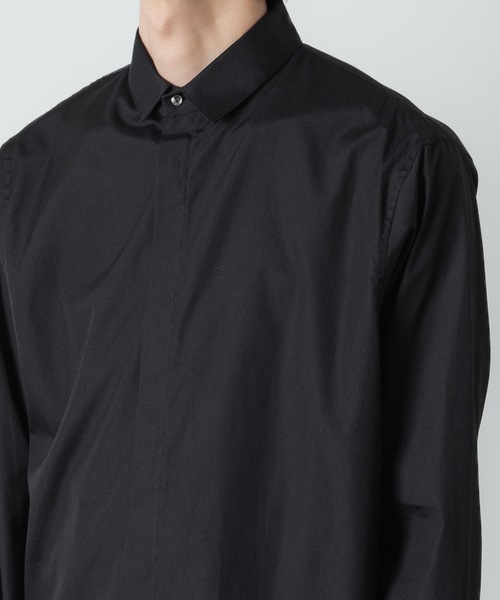ato(アトウ)の「100/2 BROADCLOTH SHORT POINT COLLAR SHIRT(シャツ/ブラウス・メンズ・ブラック/ホワイト・44/46/48)」の13枚目の写真