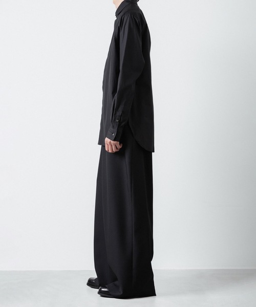 ato(アトウ)の「100/2 BROADCLOTH SHORT POINT COLLAR SHIRT(シャツ/ブラウス・メンズ・ブラック/ホワイト・44/46/48)」の18枚目の写真