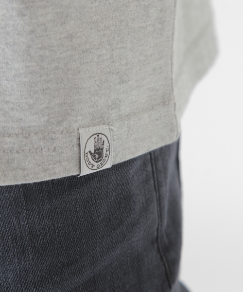 Body Glove（ボディグローブ）の「【BODY GLOVE(ボディグローブ)】HANDロゴ S/S（Tシャツ/カットソー・メンズ・ホワイト/グレー/イエロー・SMALL/MEDIUM/LARGE）」の17枚目の写真